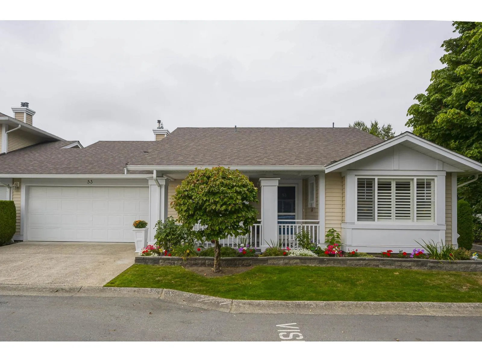 53 6885 184 STREET