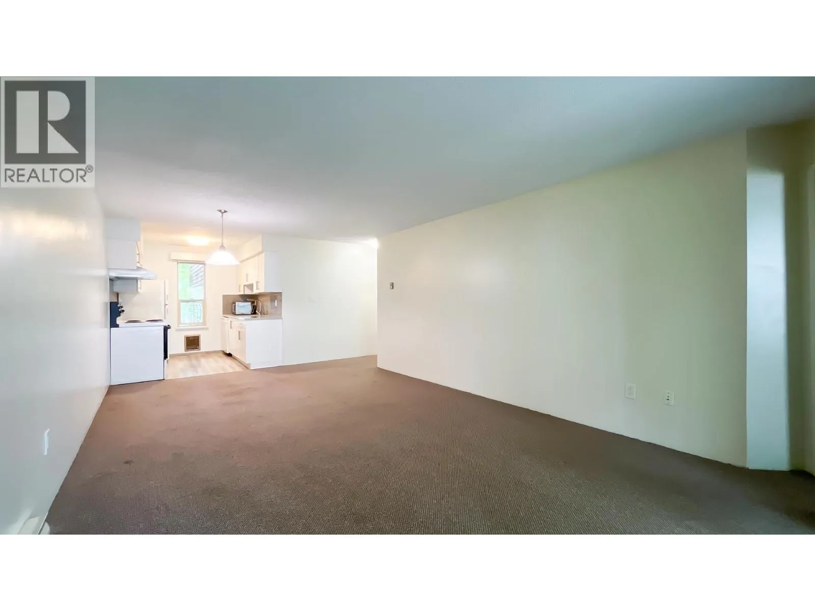 425 9847 MANCHESTER DRIVE