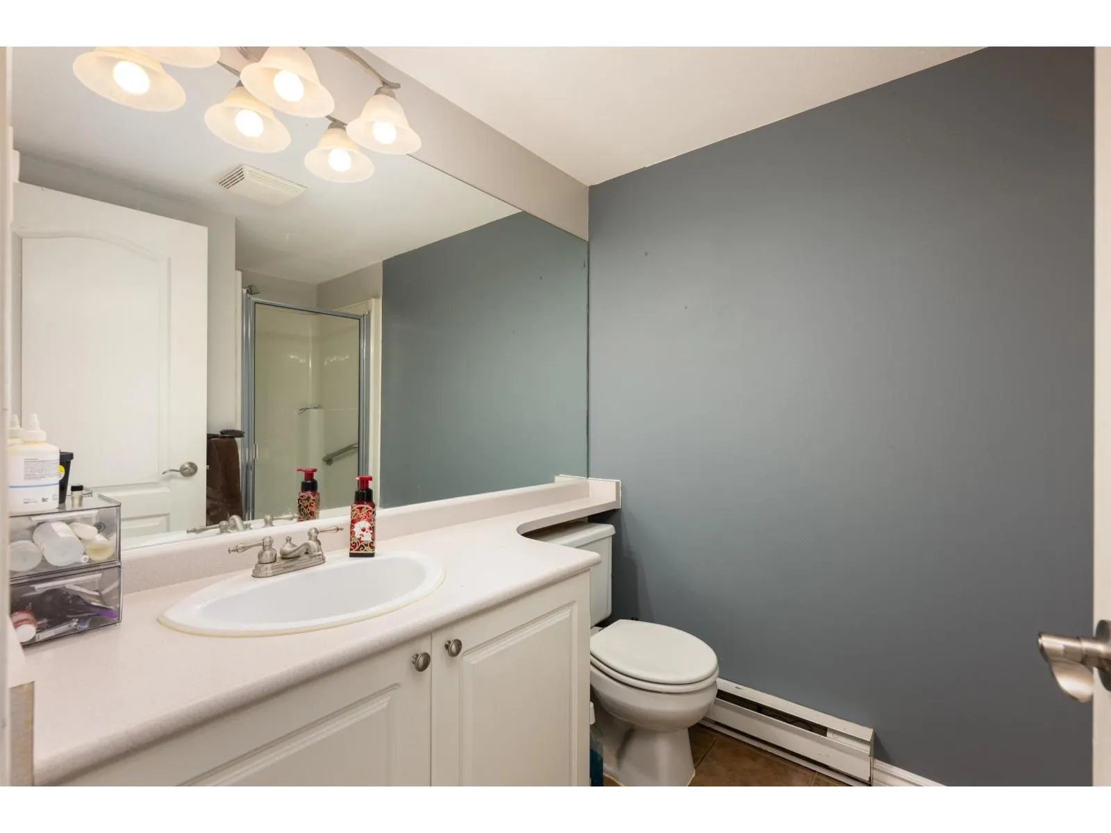 102 20433 53 AVENUE