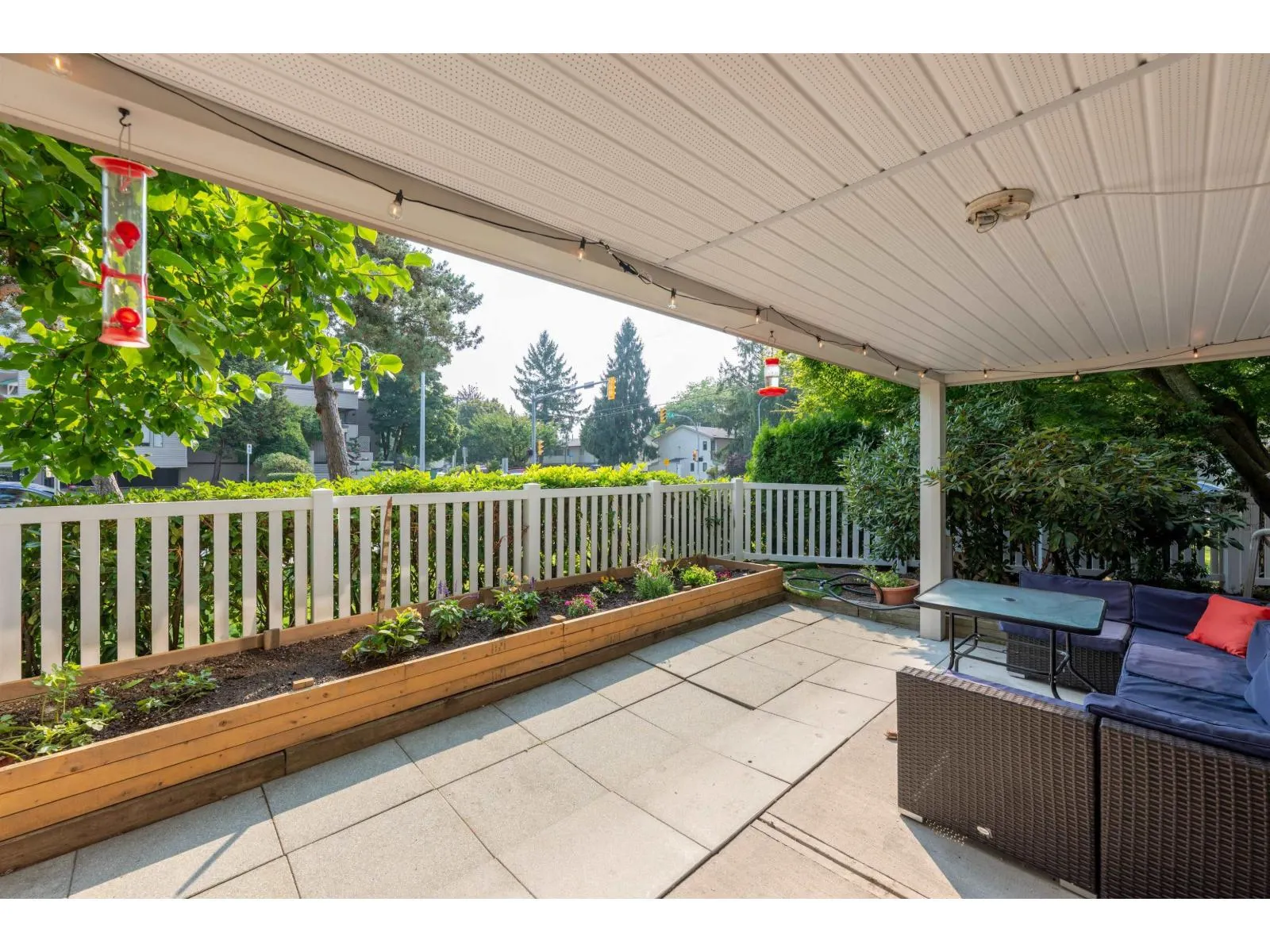 102 20433 53 AVENUE