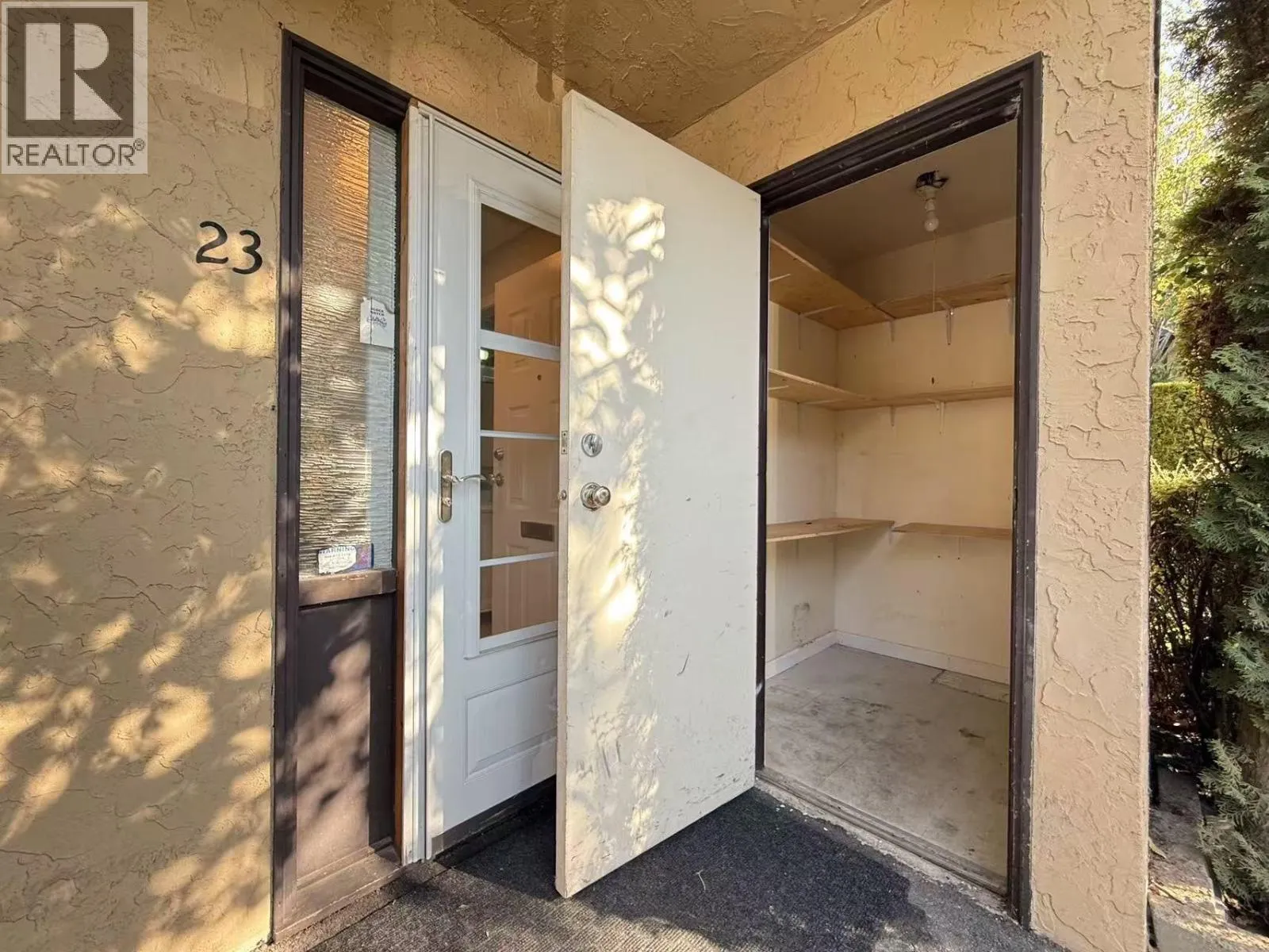 23 6100 TIFFANY BOULEVARD