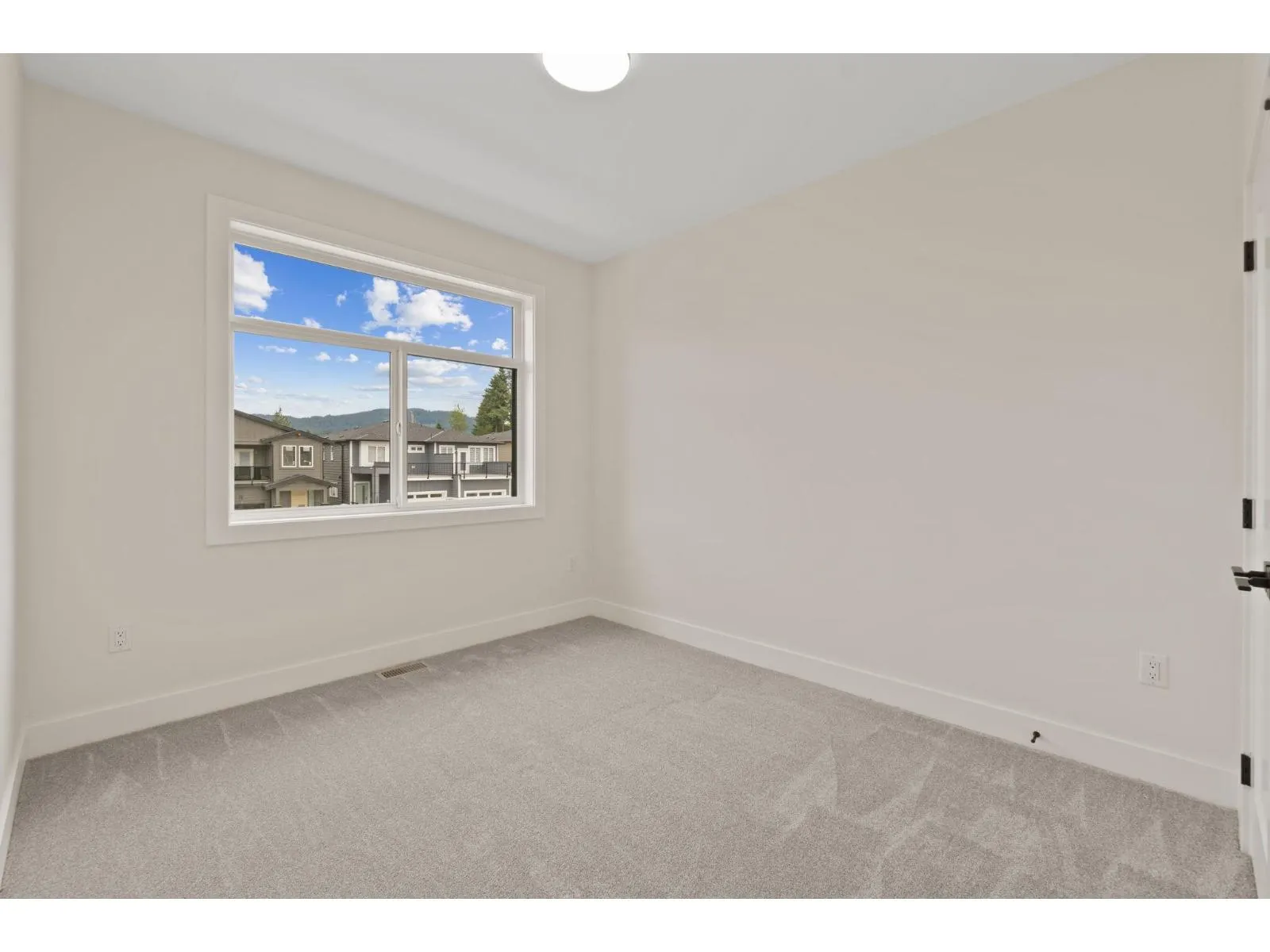 32512 HIGGINBOTTOM COURT