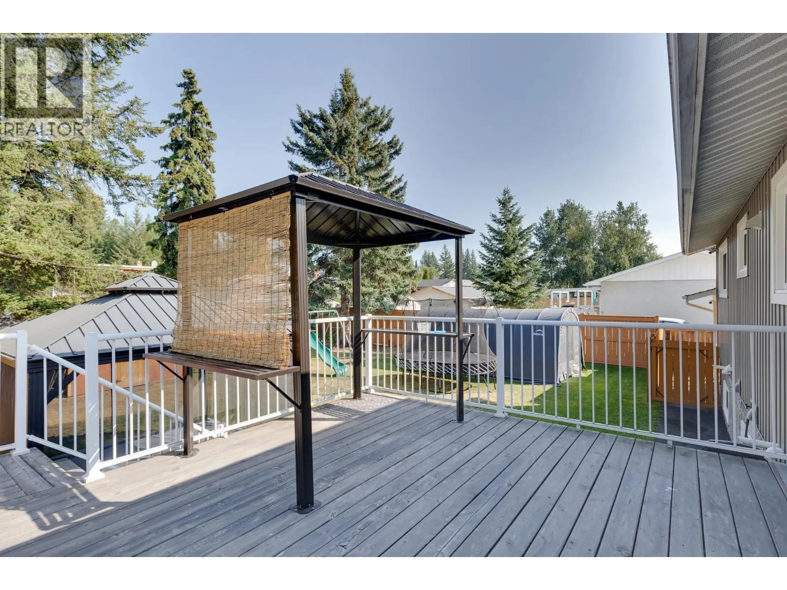 7662 LEMOYNE DRIVE