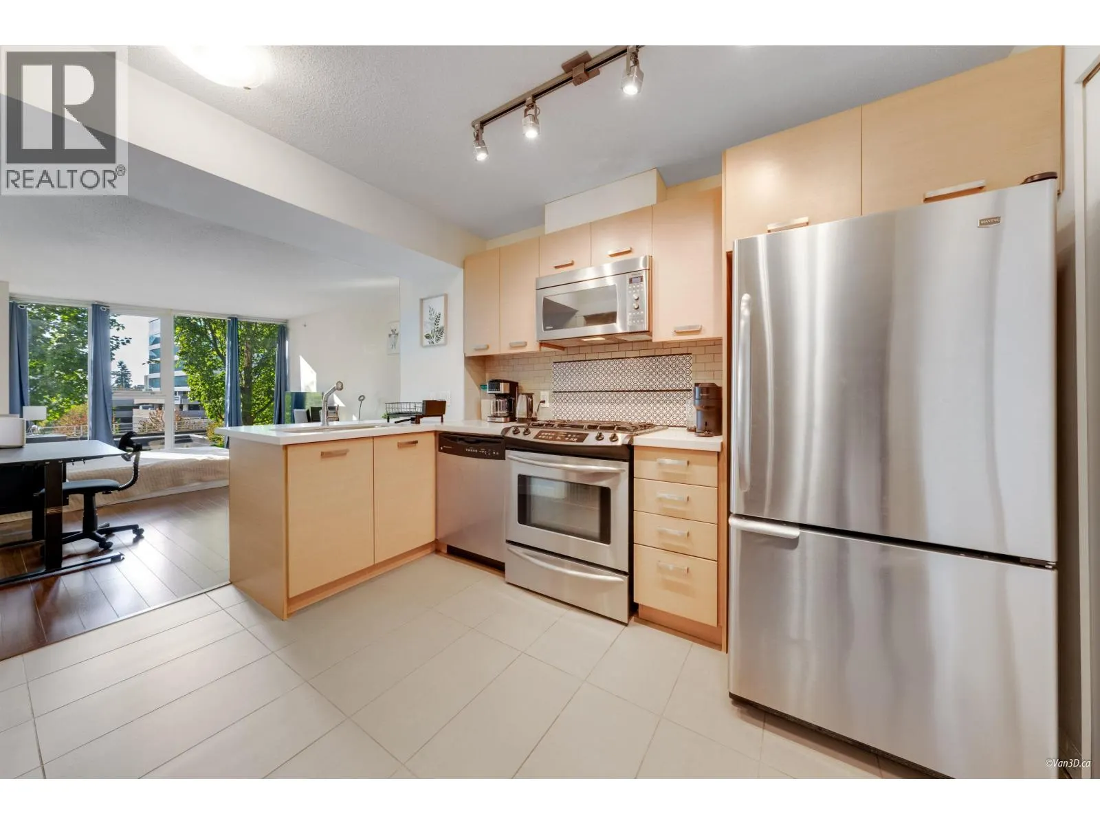 612 8033 SABA ROAD