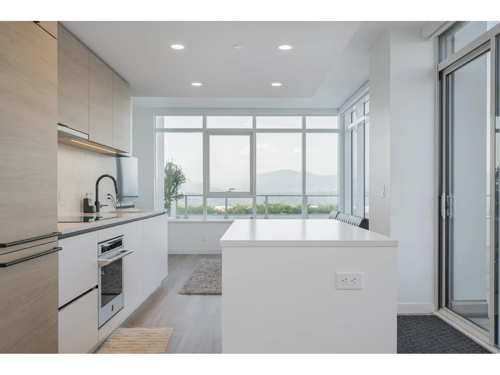 3801 10448 UNIVERSITY DRIVE