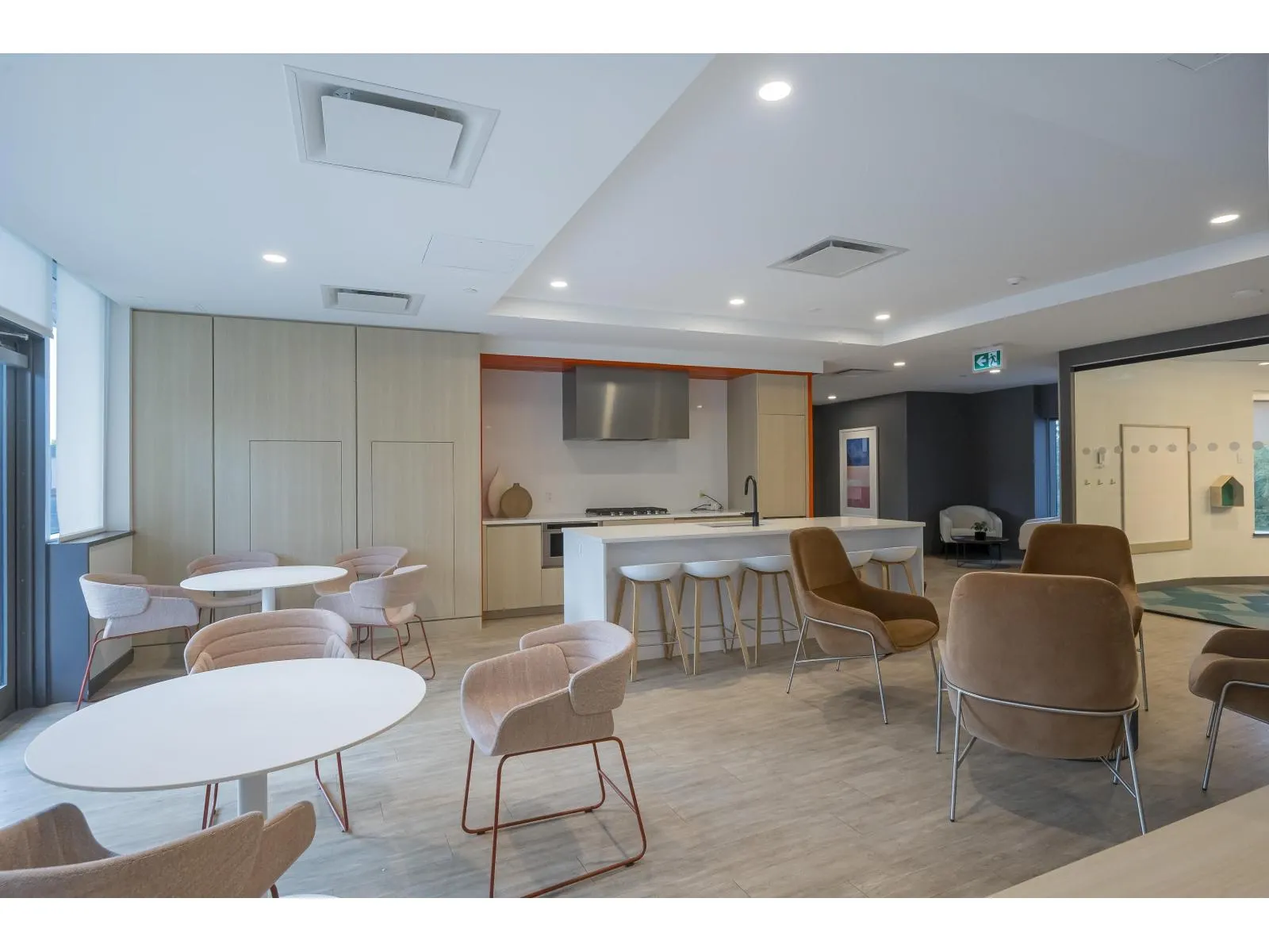3801 10448 UNIVERSITY DRIVE