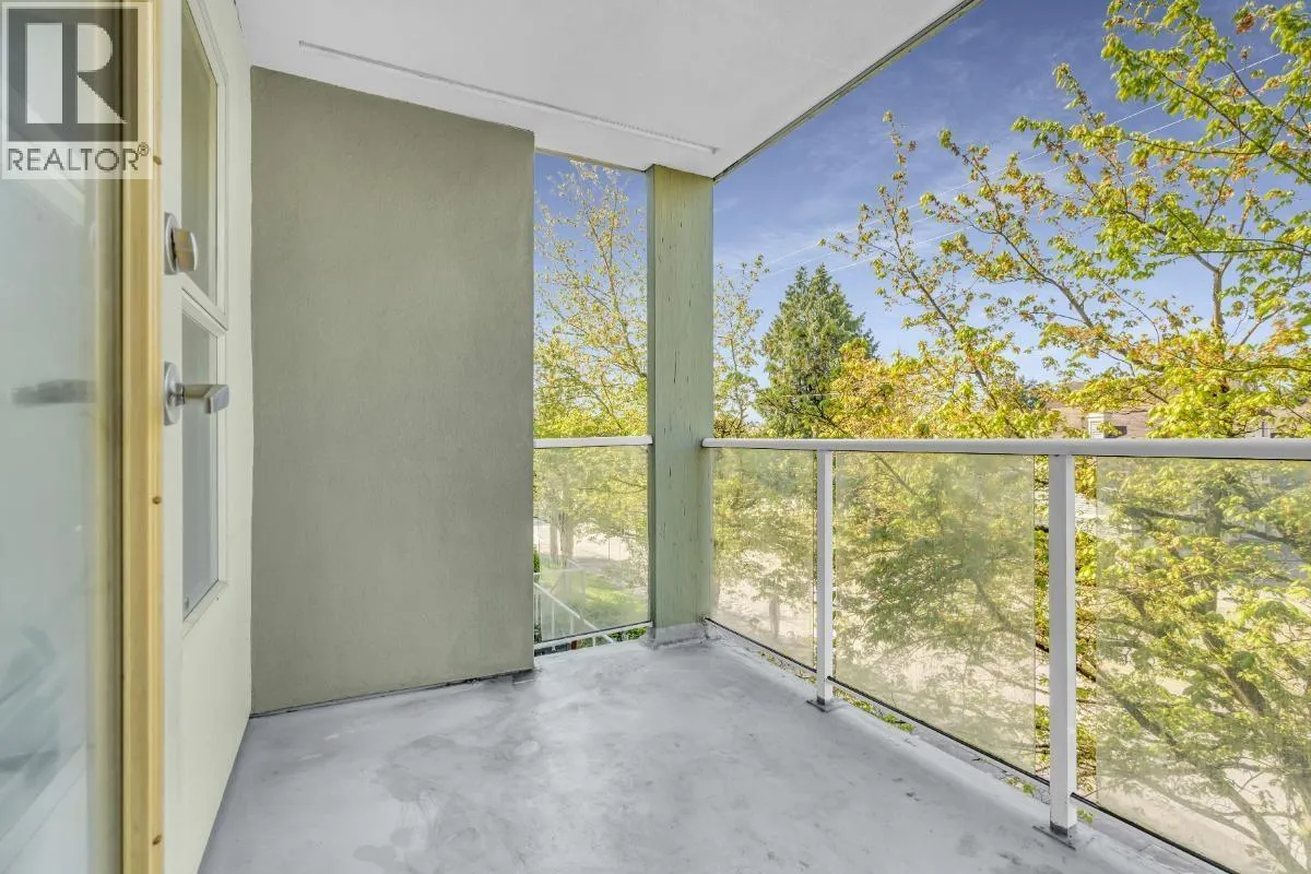 211 7800 ST. ALBANS ROAD
