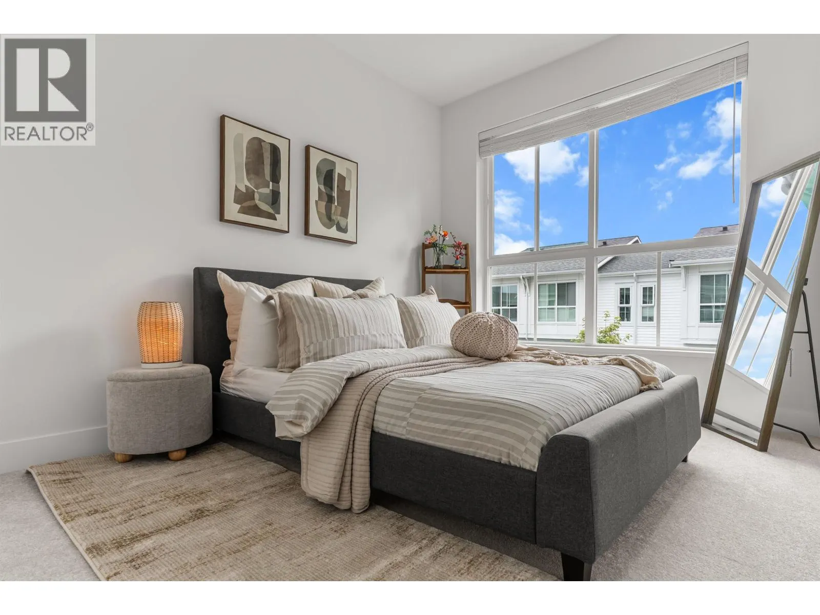 58 4638 ORCA WAY