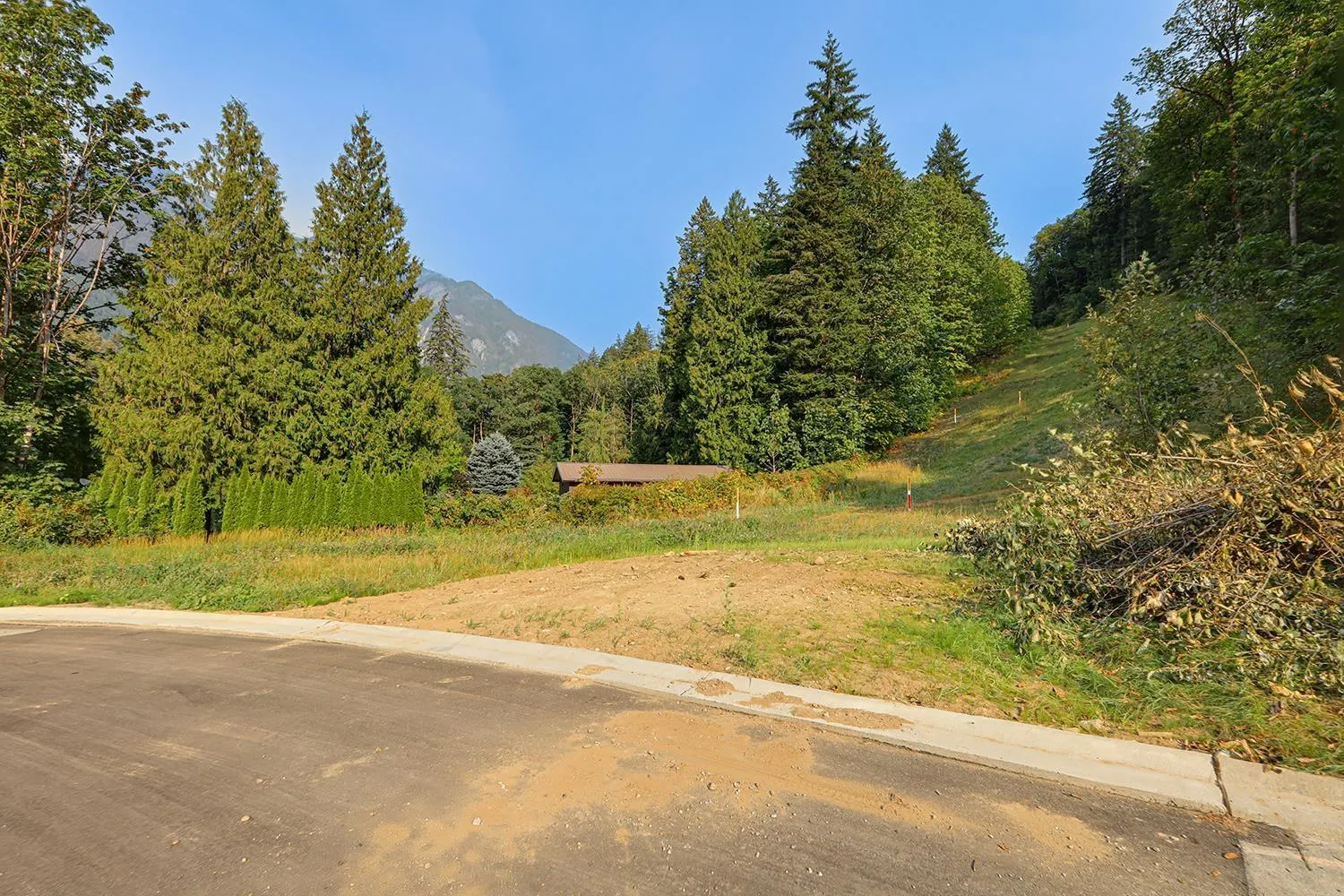 6 66026 KAWKAWA LAKE ROAD|Hope