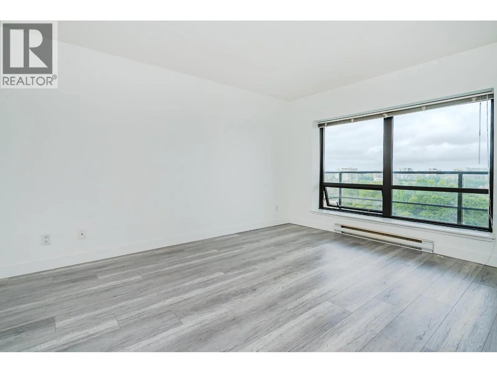 1502 9188 COOK ROAD