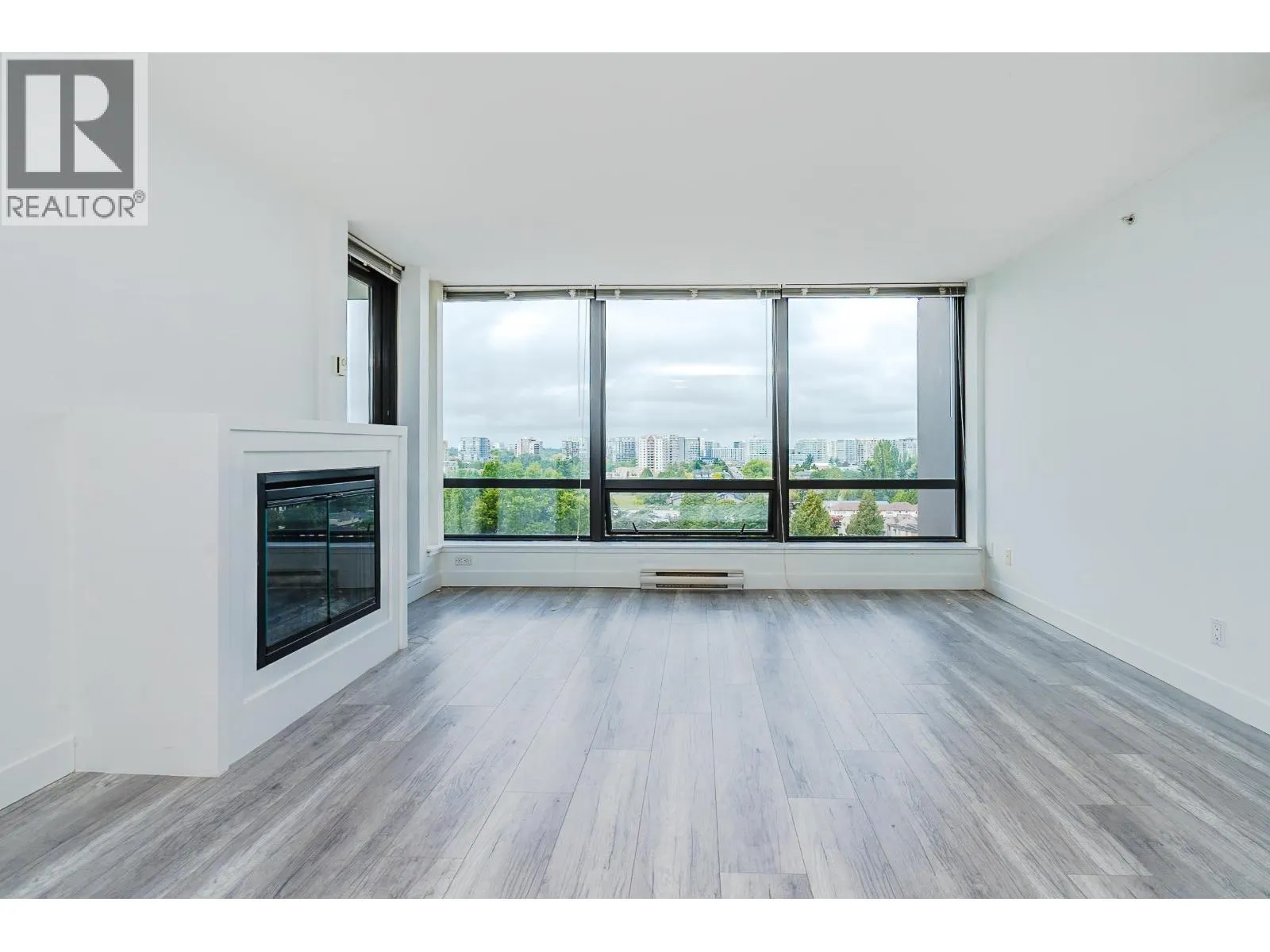 1502 9188 COOK ROAD