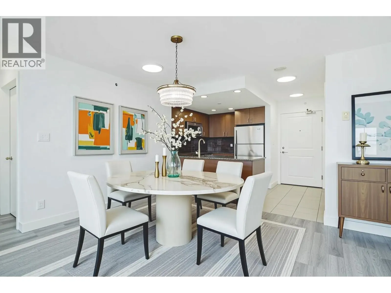 1502 9188 COOK ROAD