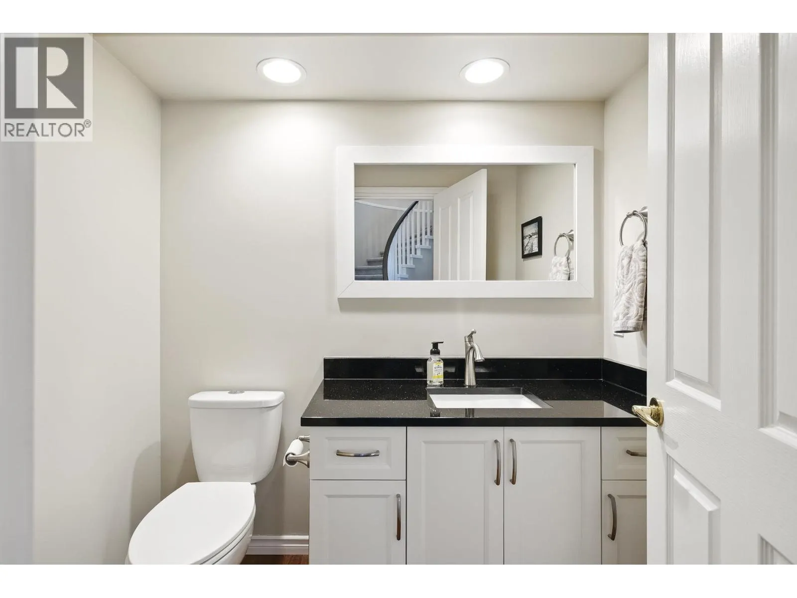 13 688 CITADEL DRIVE