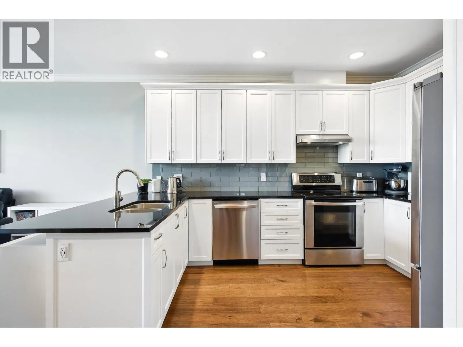 13 688 CITADEL DRIVE