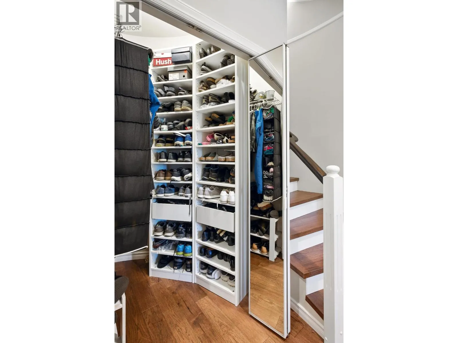 13 688 CITADEL DRIVE