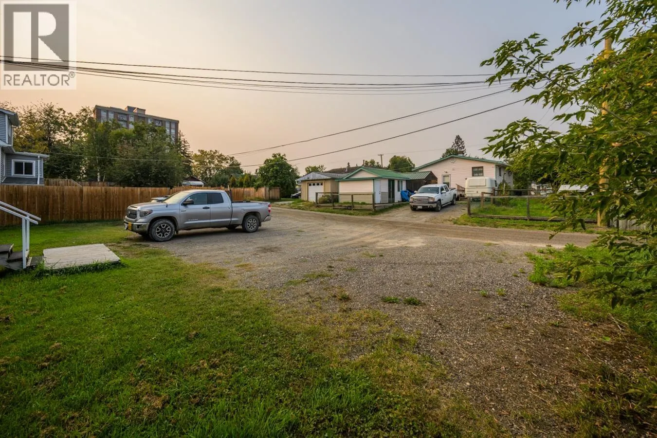 1200 1208 N CUDDIE CRESCENT