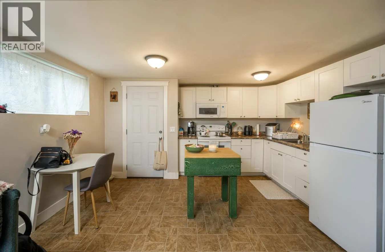 1200 1208 N CUDDIE CRESCENT