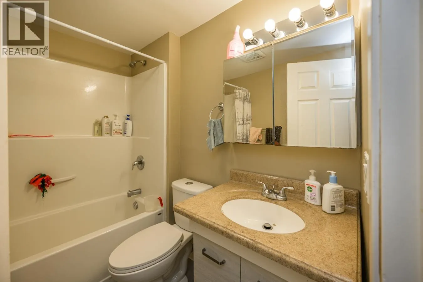 1200 1208 N CUDDIE CRESCENT