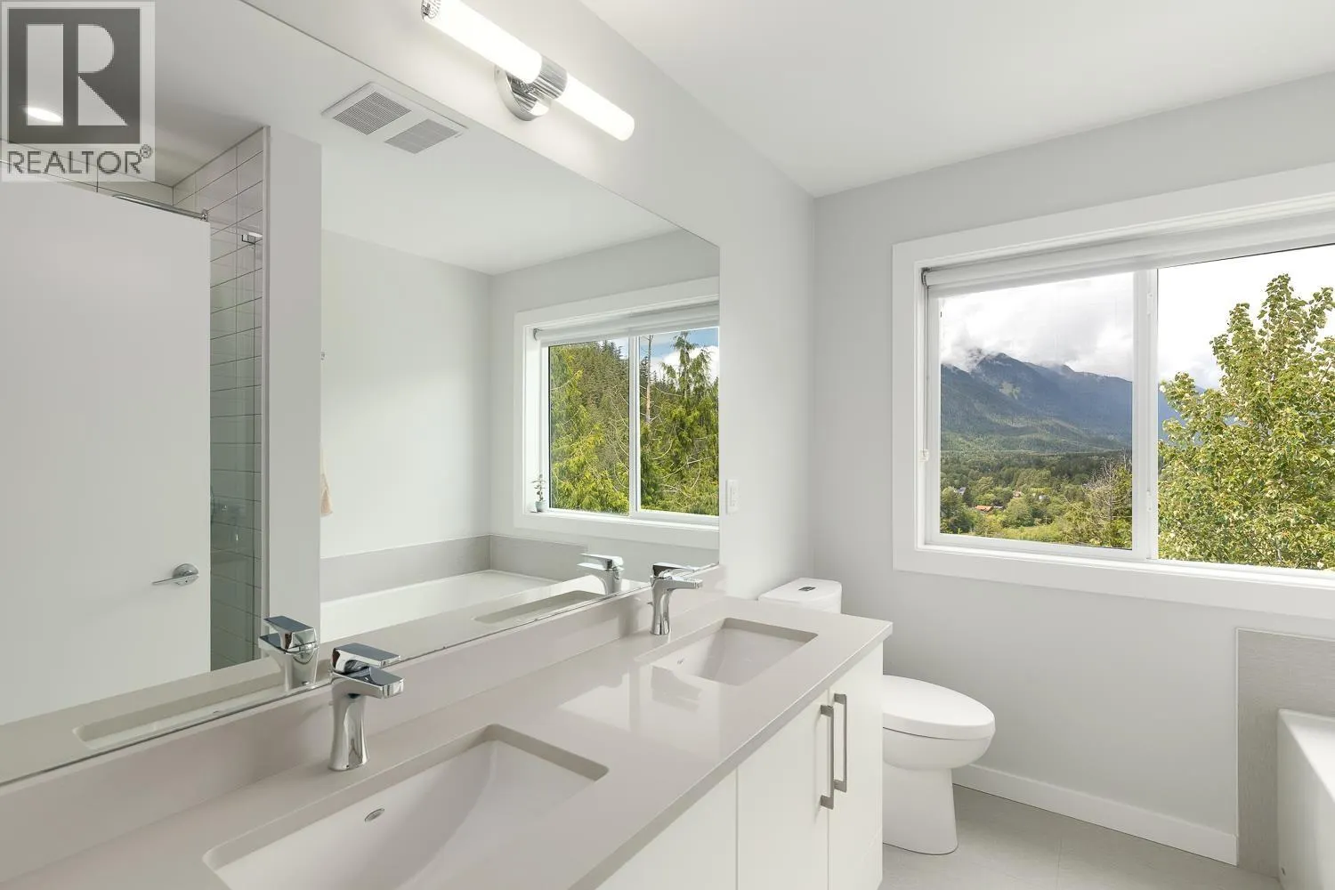 5 41360 SKYRIDGE PLACE