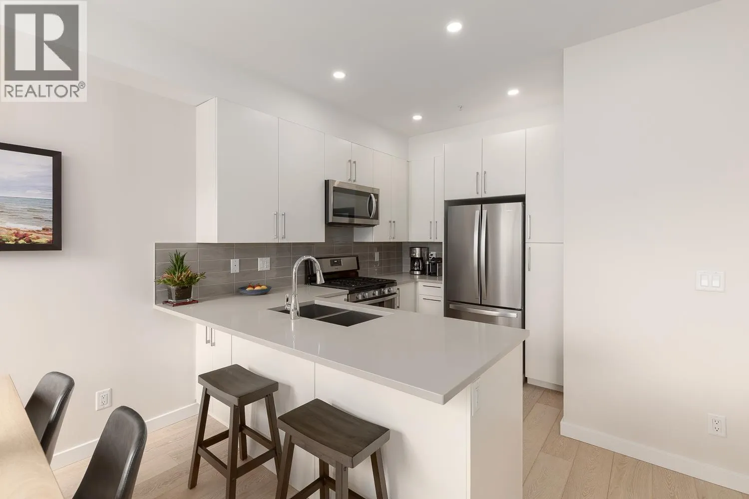 5 41360 SKYRIDGE PLACE
