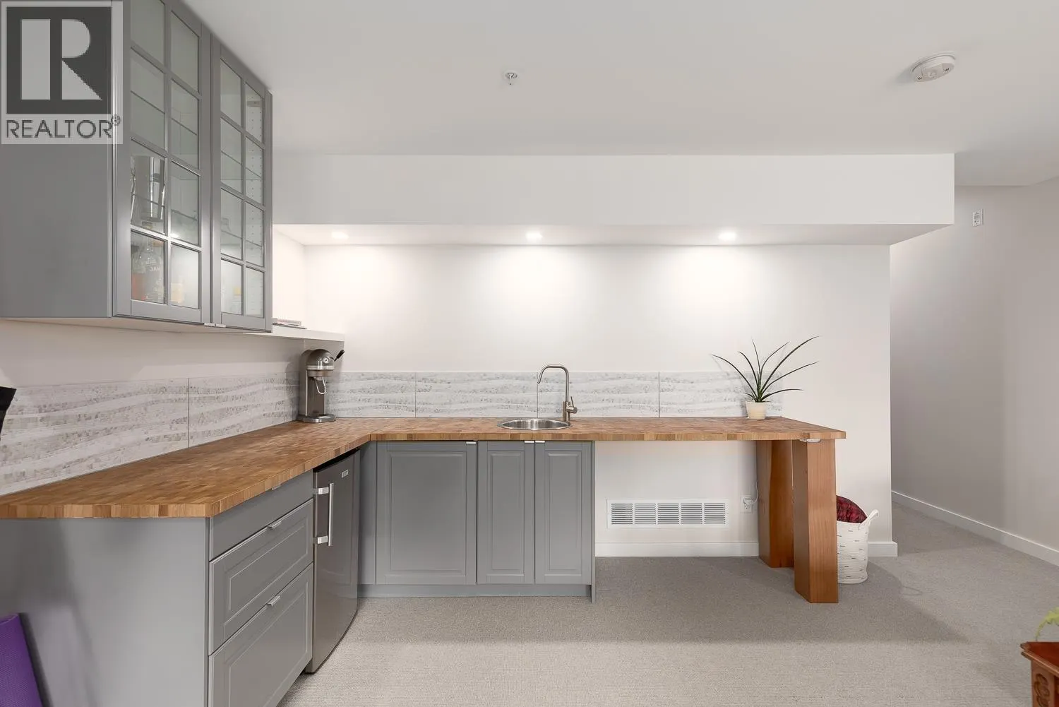 5 41360 SKYRIDGE PLACE