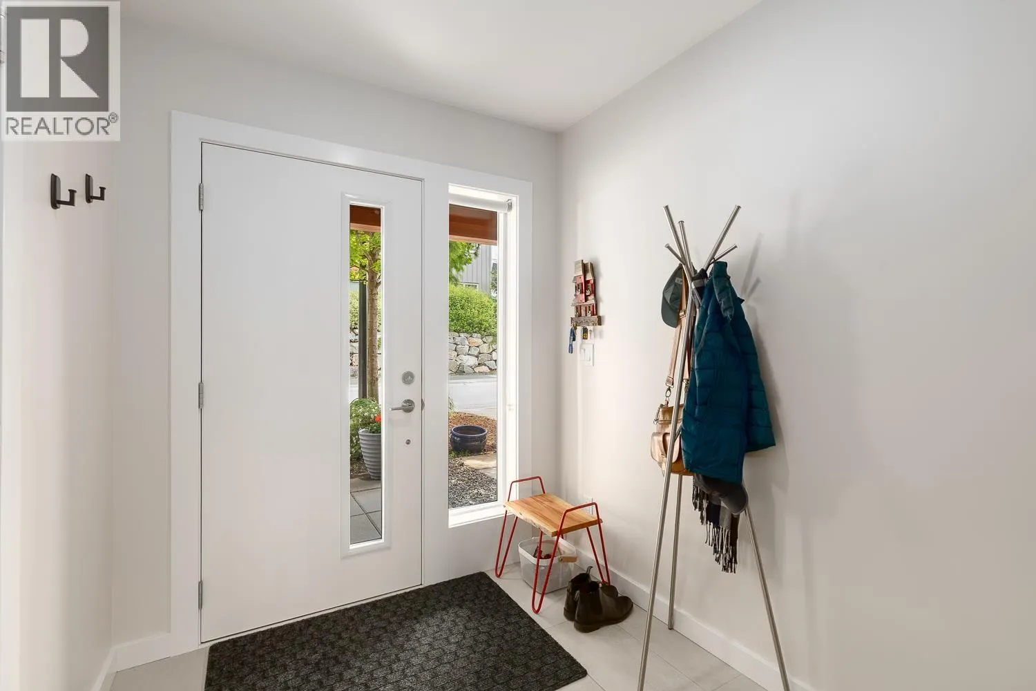 5 41360 SKYRIDGE PLACE