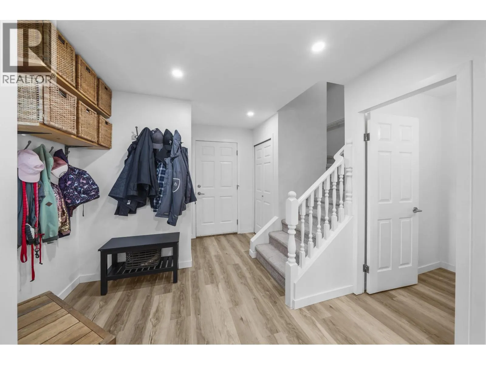 107 1386 LINCOLN DRIVE