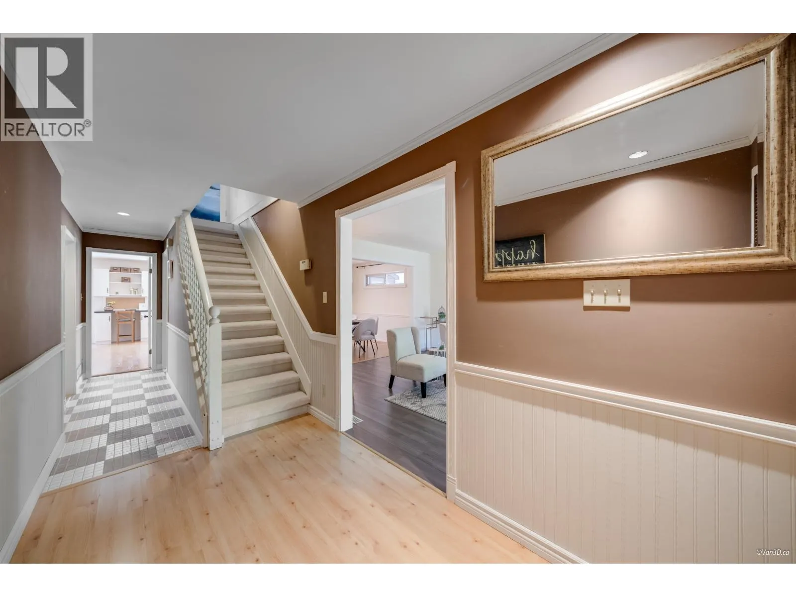 9666 ASHWOOD DRIVE