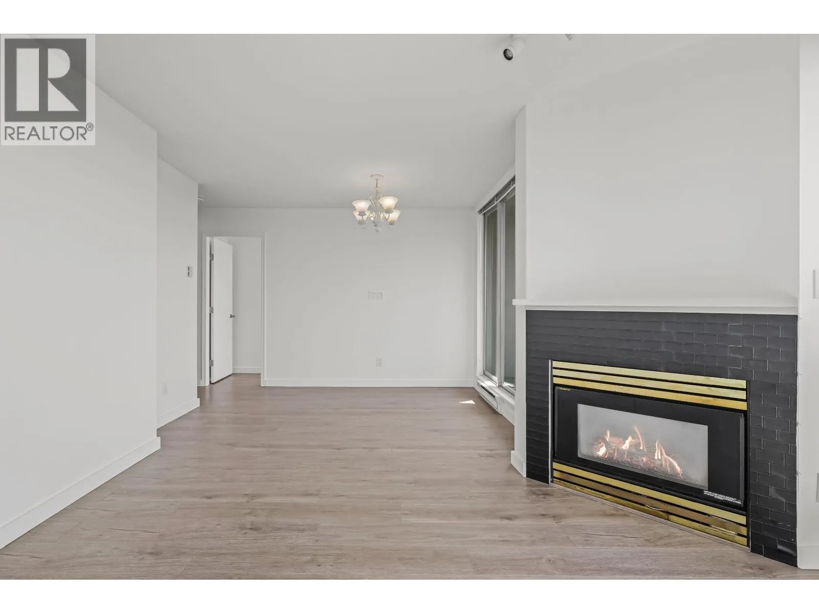 2305 9603 MANCHESTER DRIVE