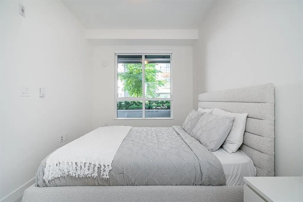 B110 20834 80 AVENUE