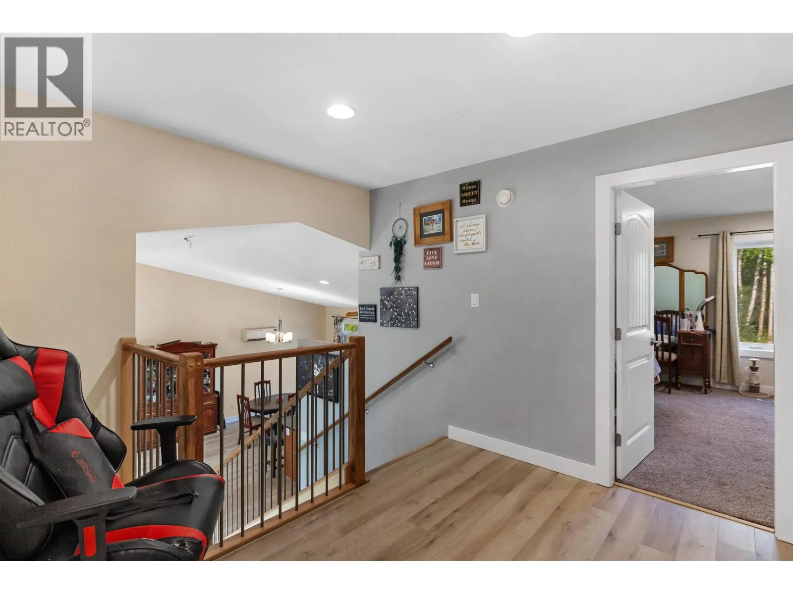 12470 N KELLY ROAD