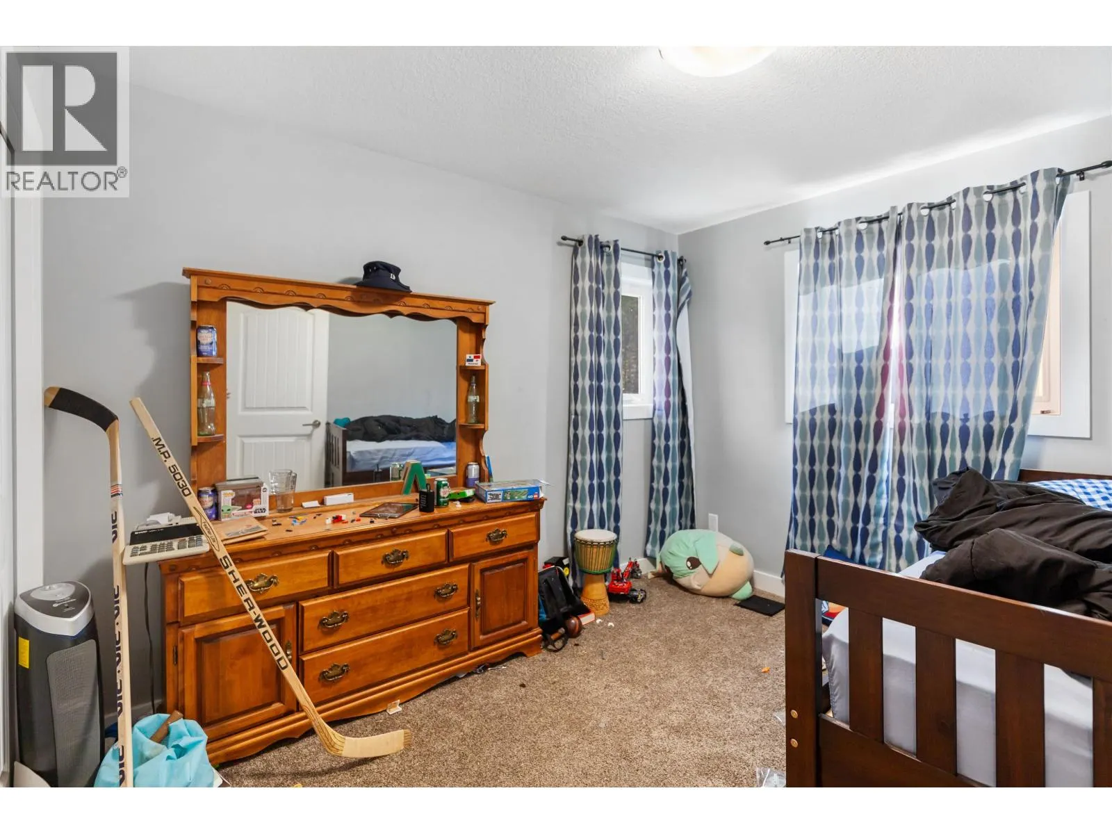 12470 N KELLY ROAD