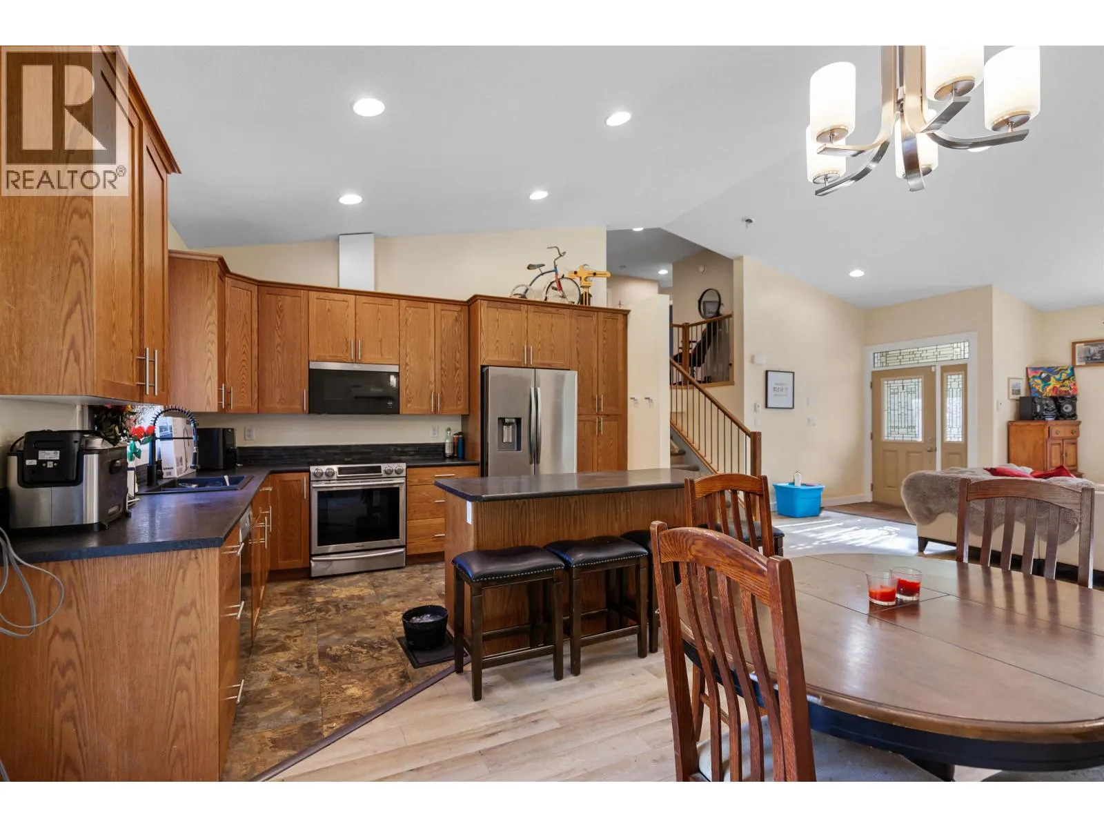 12470 N KELLY ROAD
