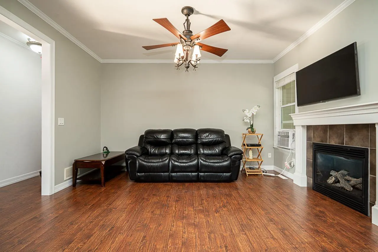 27680 SIGNAL COURT
