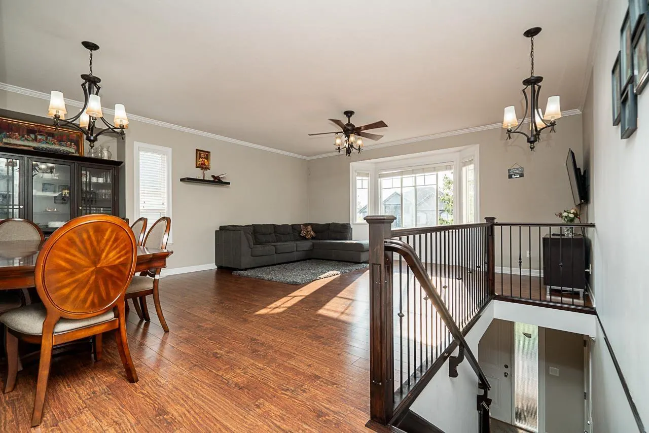 27680 SIGNAL COURT