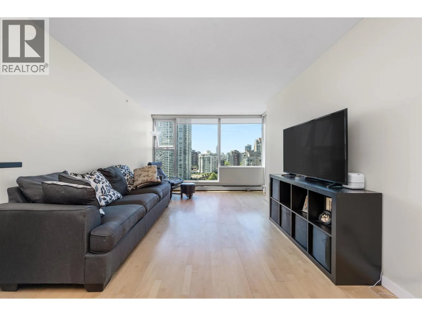 1708 1008 CAMBIE STREET