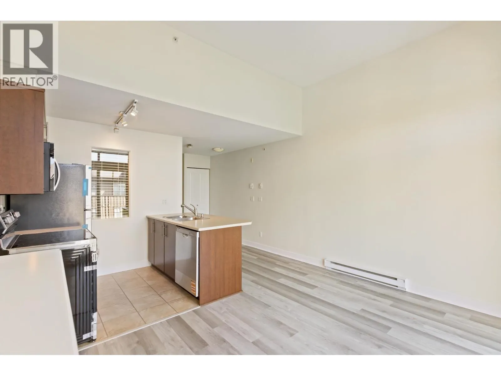 424 12238 224 STREET