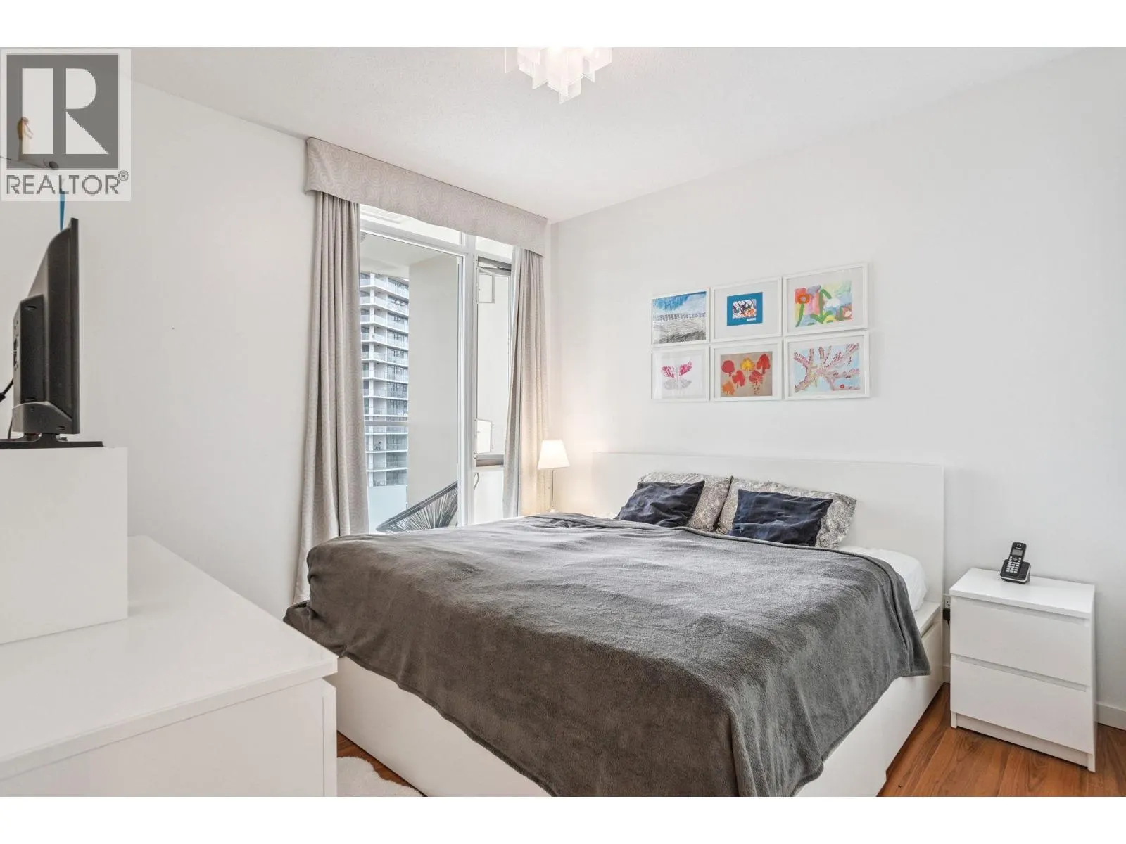 3103 2133 DOUGLAS ROAD