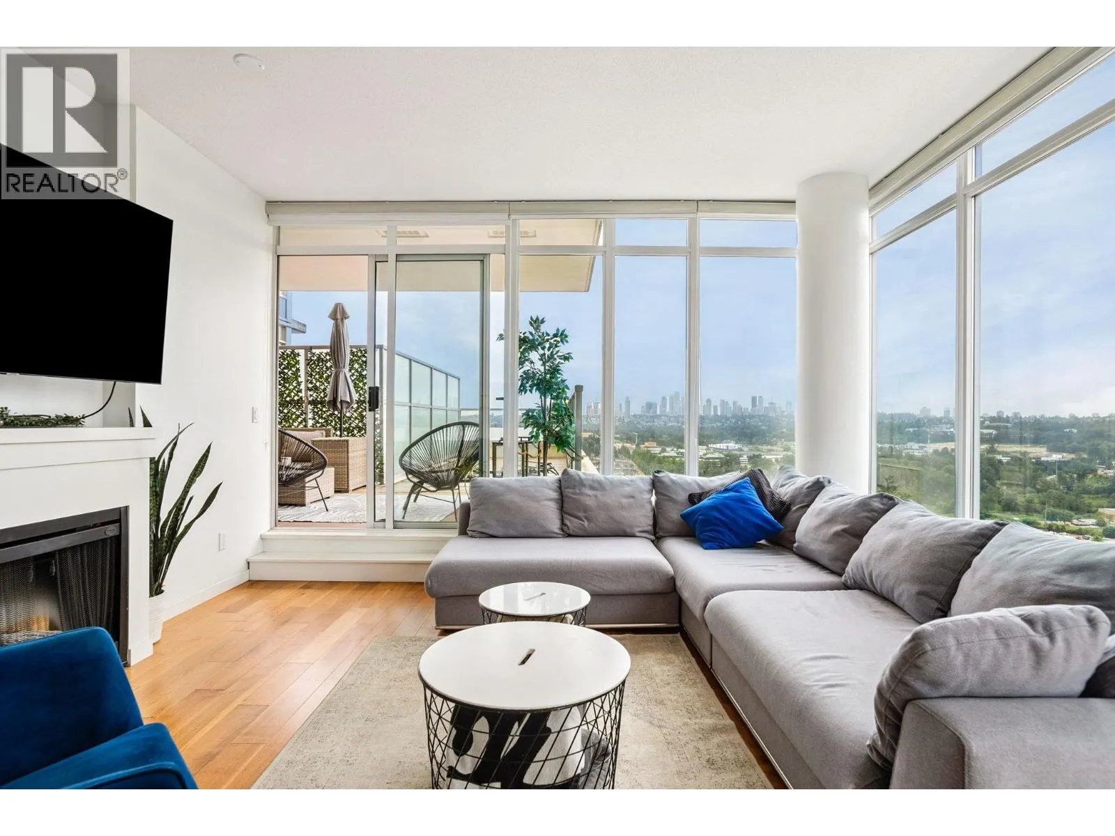 3103 2133 DOUGLAS ROAD