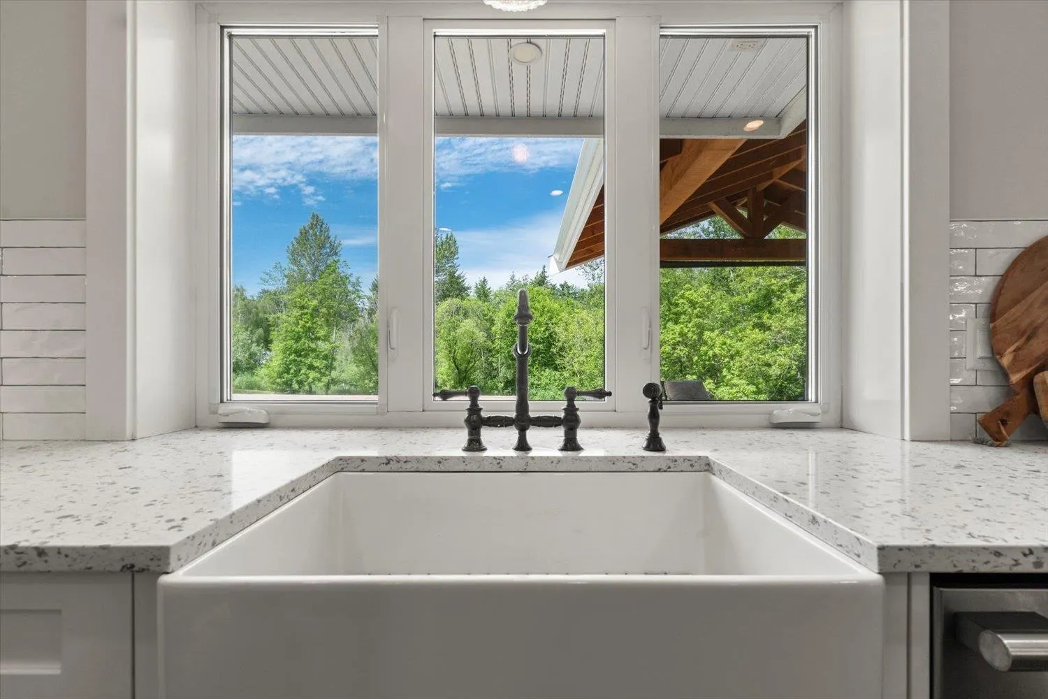 42115 MAJUBA HILL ROAD|Majuba Hill