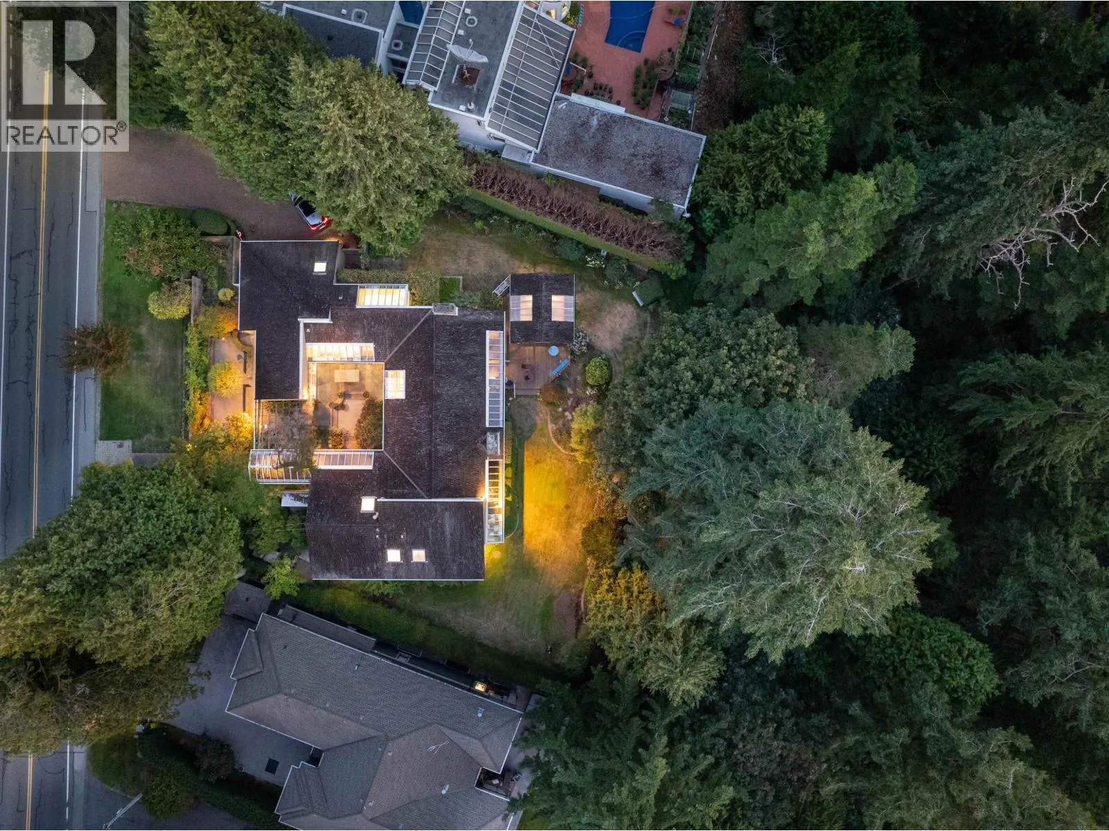 535 ENGLISH BLUFF ROAD