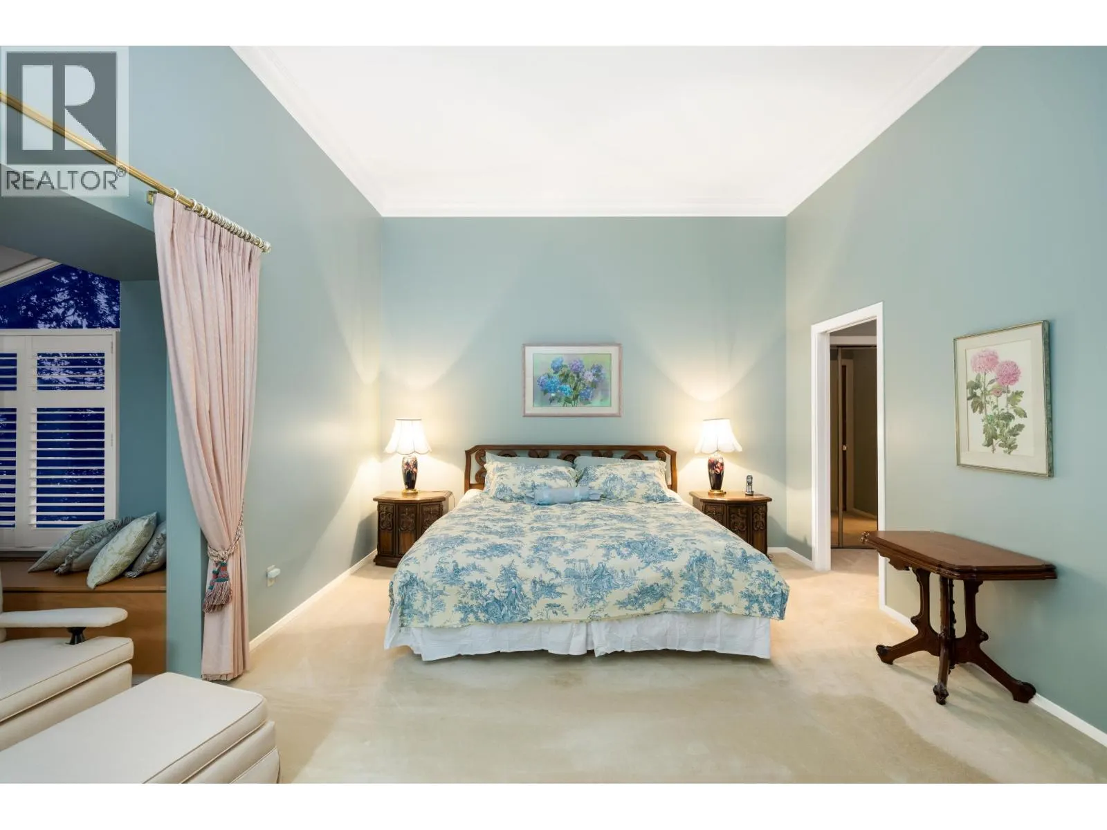 535 ENGLISH BLUFF ROAD