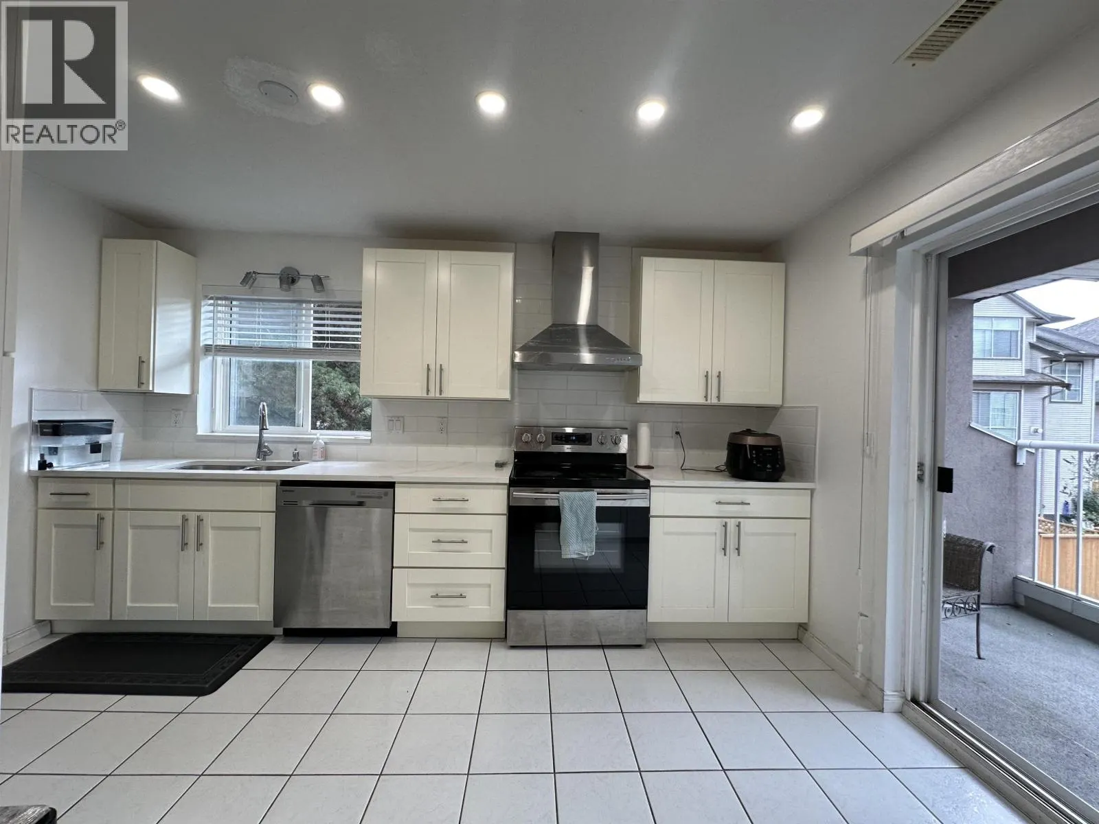 18 2538 PITT RIVER ROAD