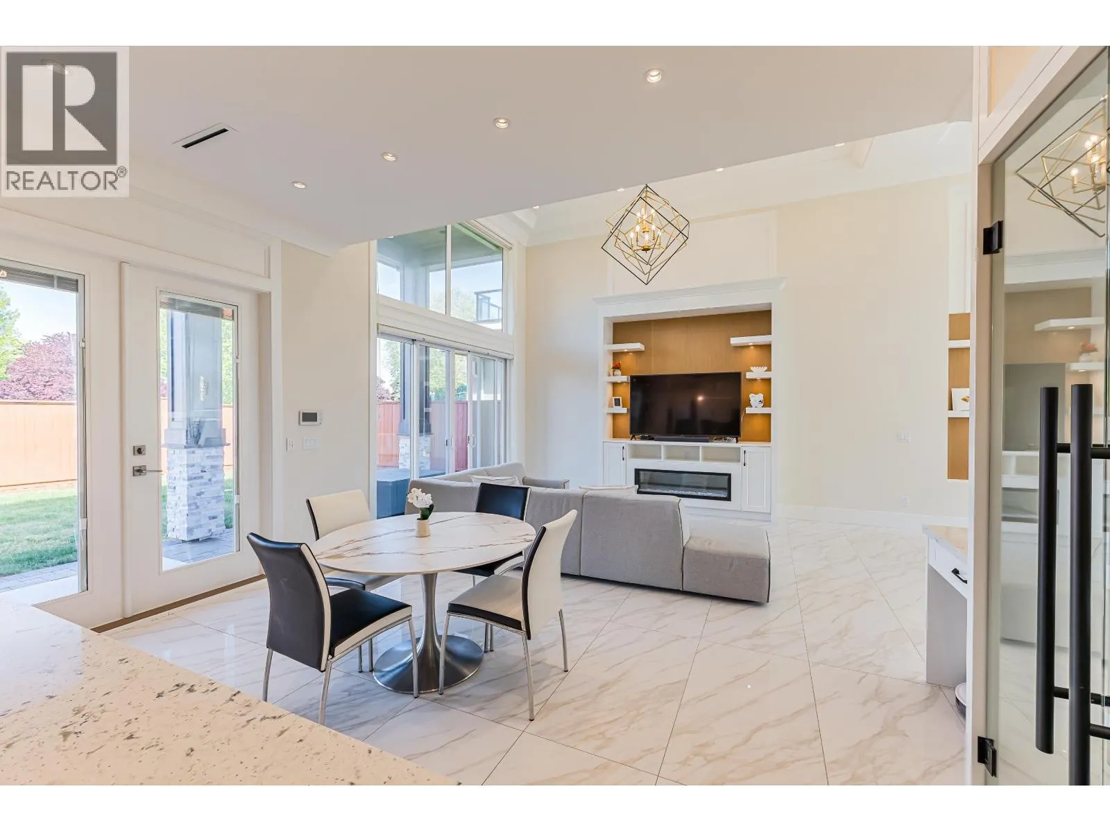 8511 SIERPINA DRIVE
