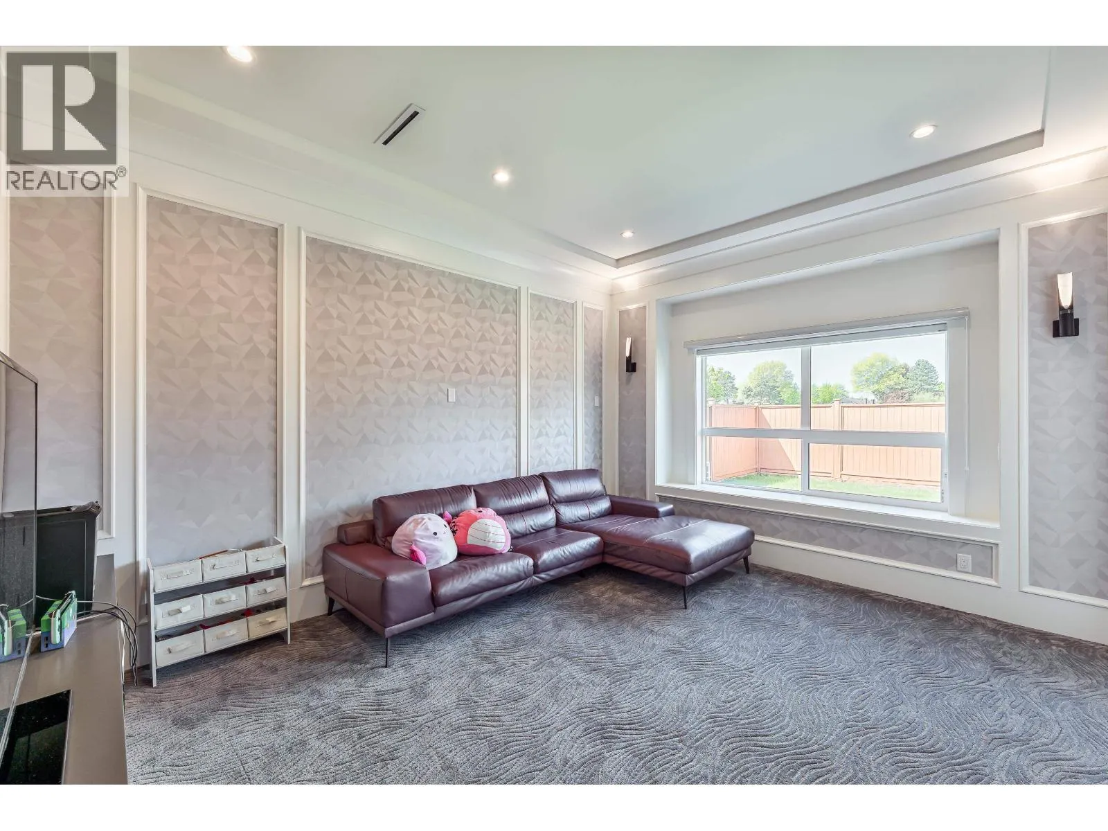 8511 SIERPINA DRIVE
