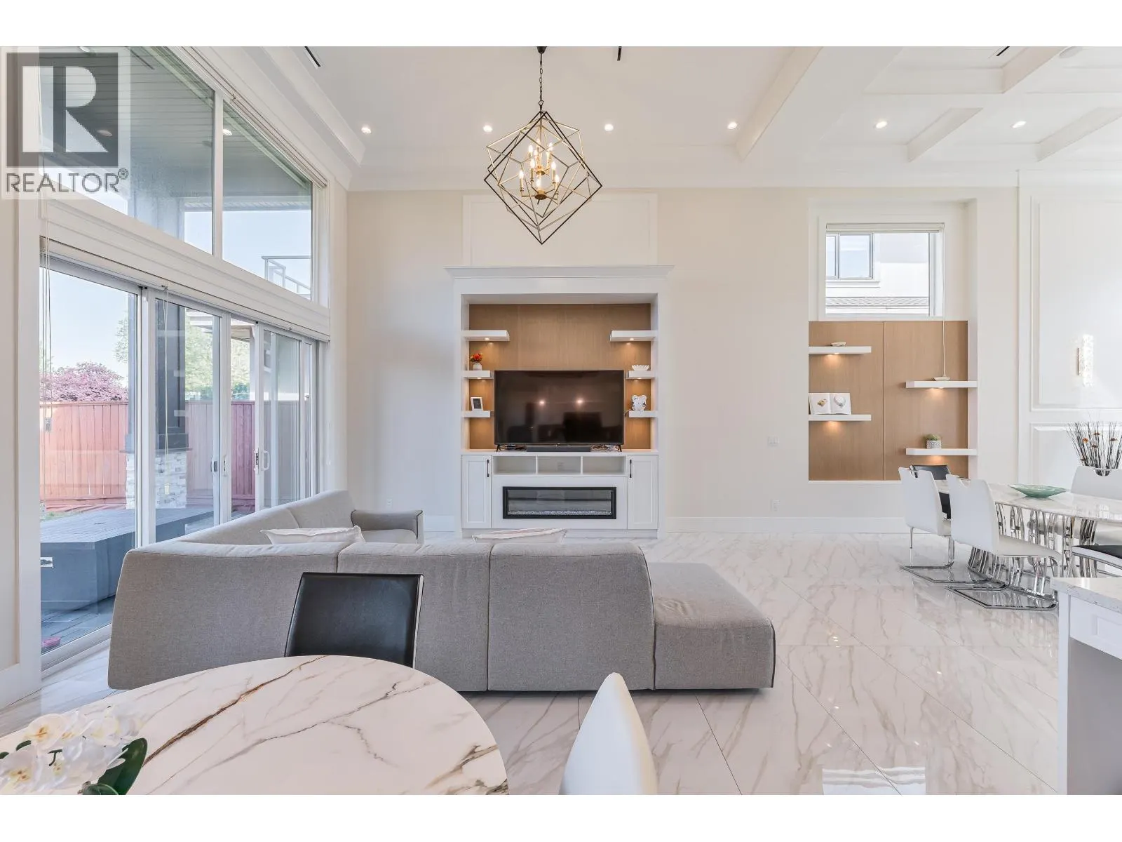 8511 SIERPINA DRIVE