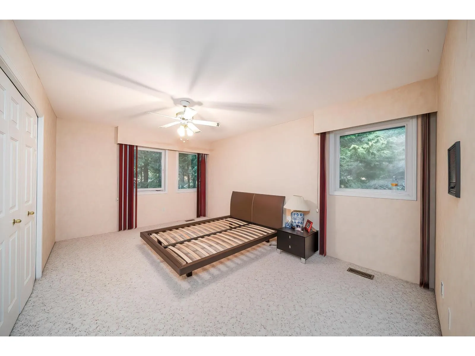 5242 STATION ROAD