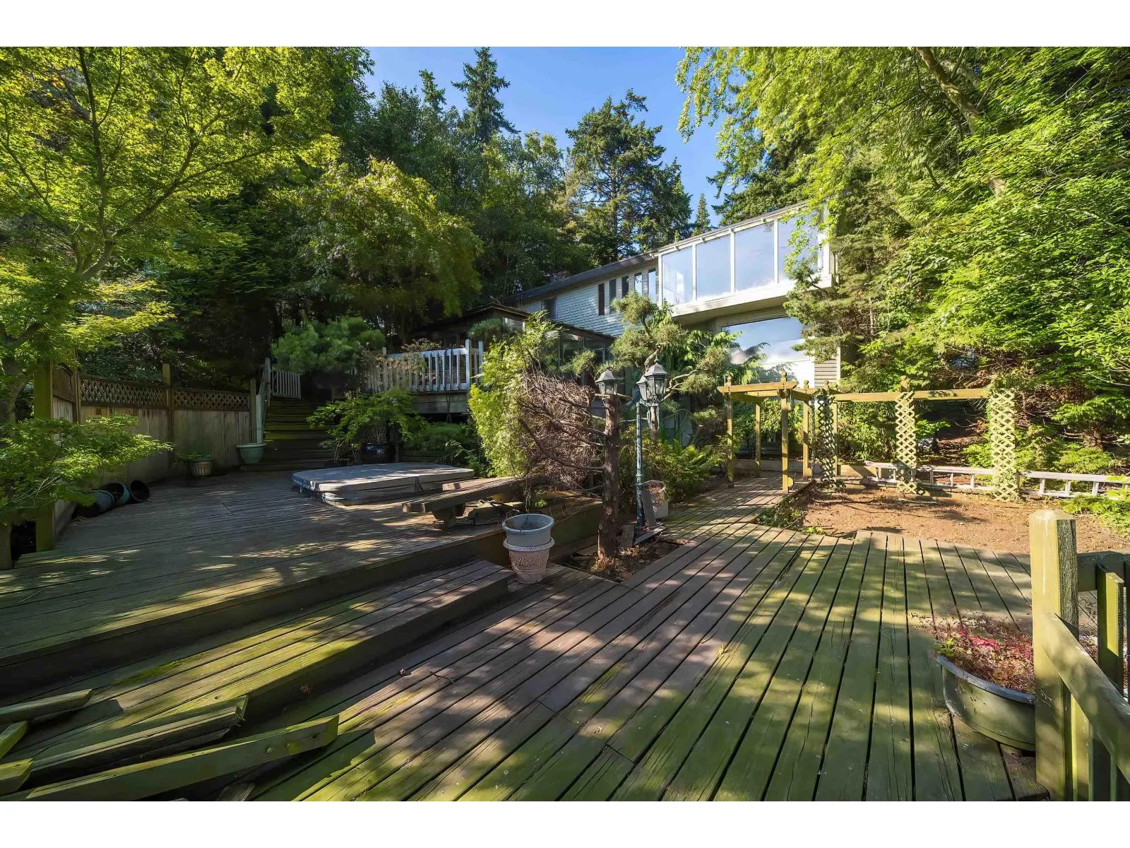 5242 STATION ROAD