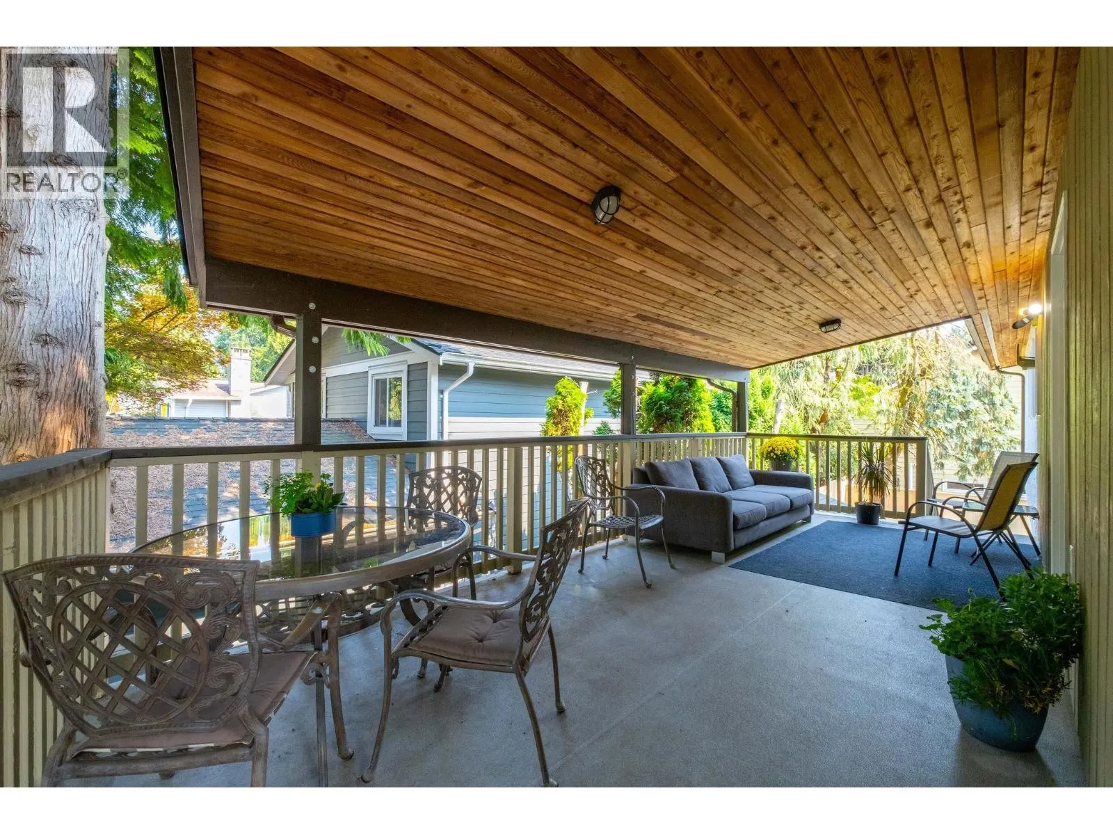 3620 EVERGREEN STREET