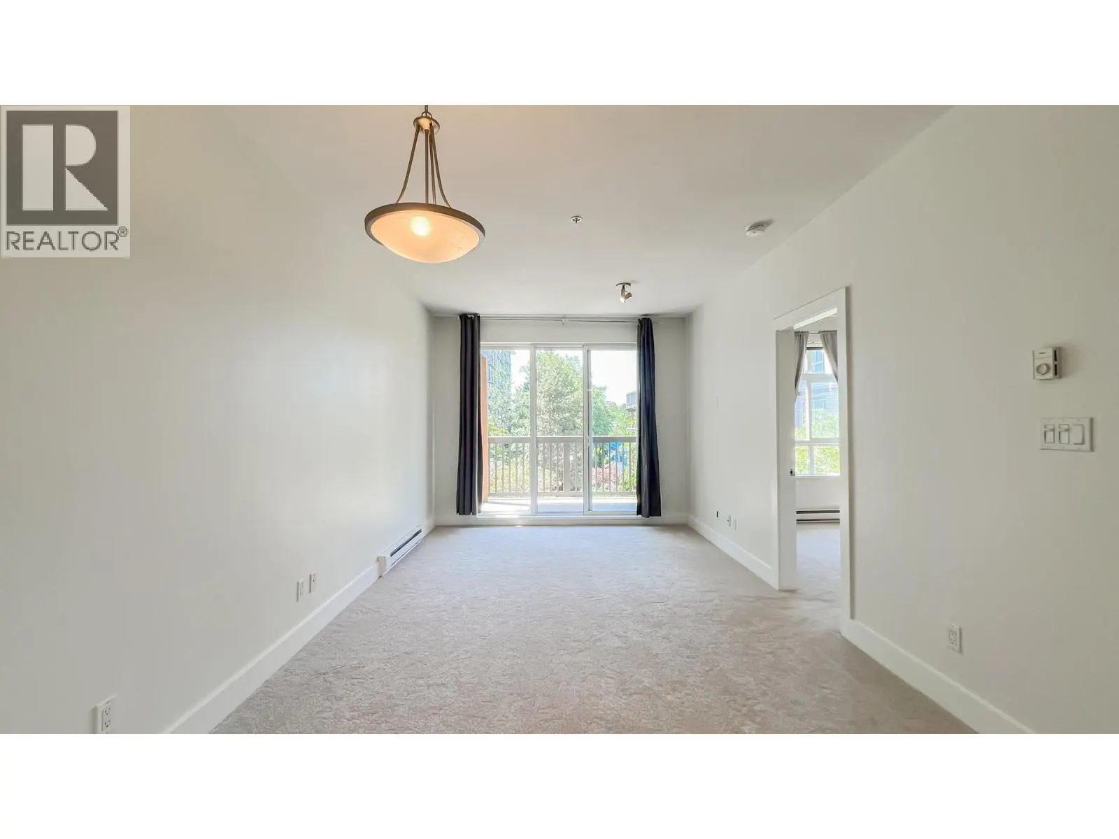 327 6033 KATSURA STREET